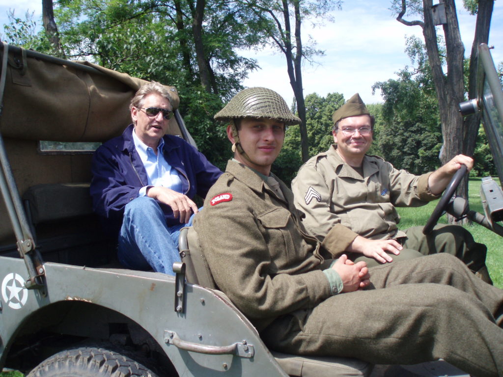 W dniu 16 czerwca Muzeum 2 Korpusu i Galerię Knajpę MASH odwiedził znany i lubiany redaktor Pan Bogusław Wołoszański w ramach programu Motostory.